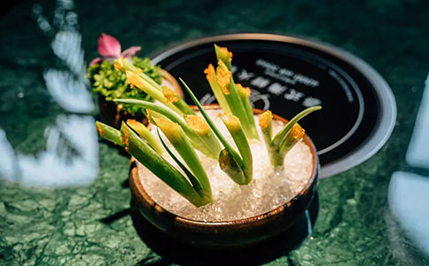 投资开特色火锅店如何可以选择一个好的品牌?